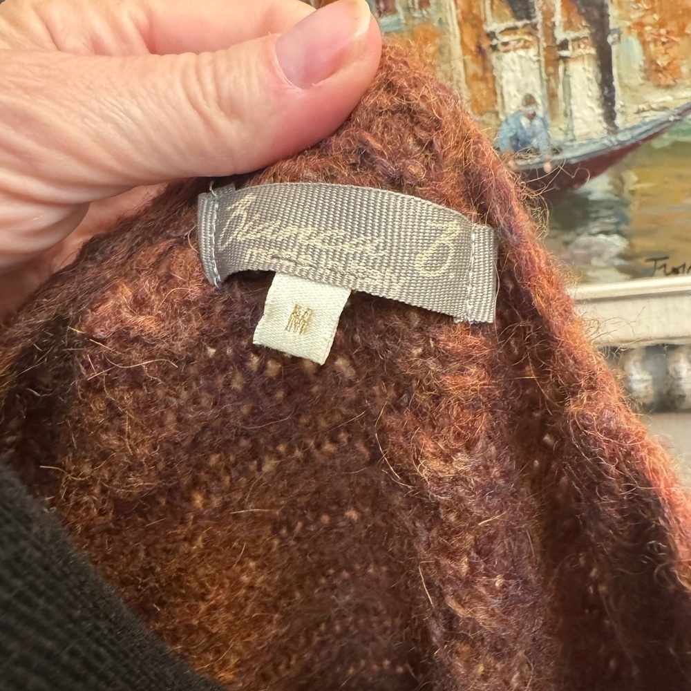 MOHAIR AND WOOL BIANCA B Italian Made V Neck Fluffy Sweater Size MED Cozy EUC - Picture 15 of 16